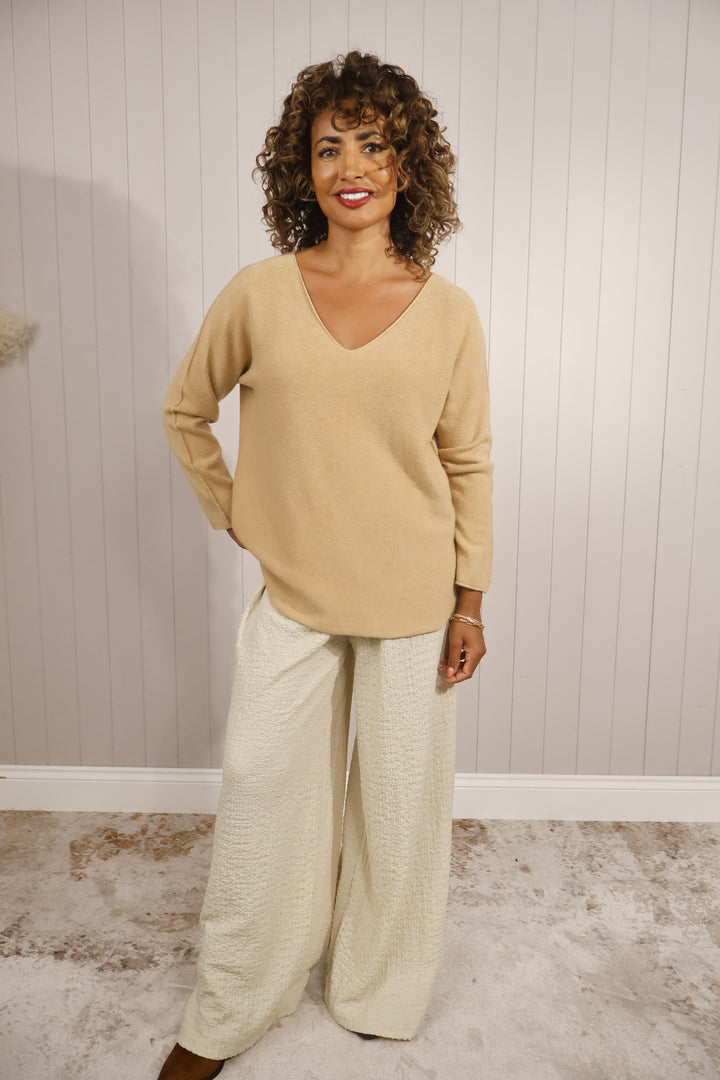 Anabelle V-Neck Jumper Camel