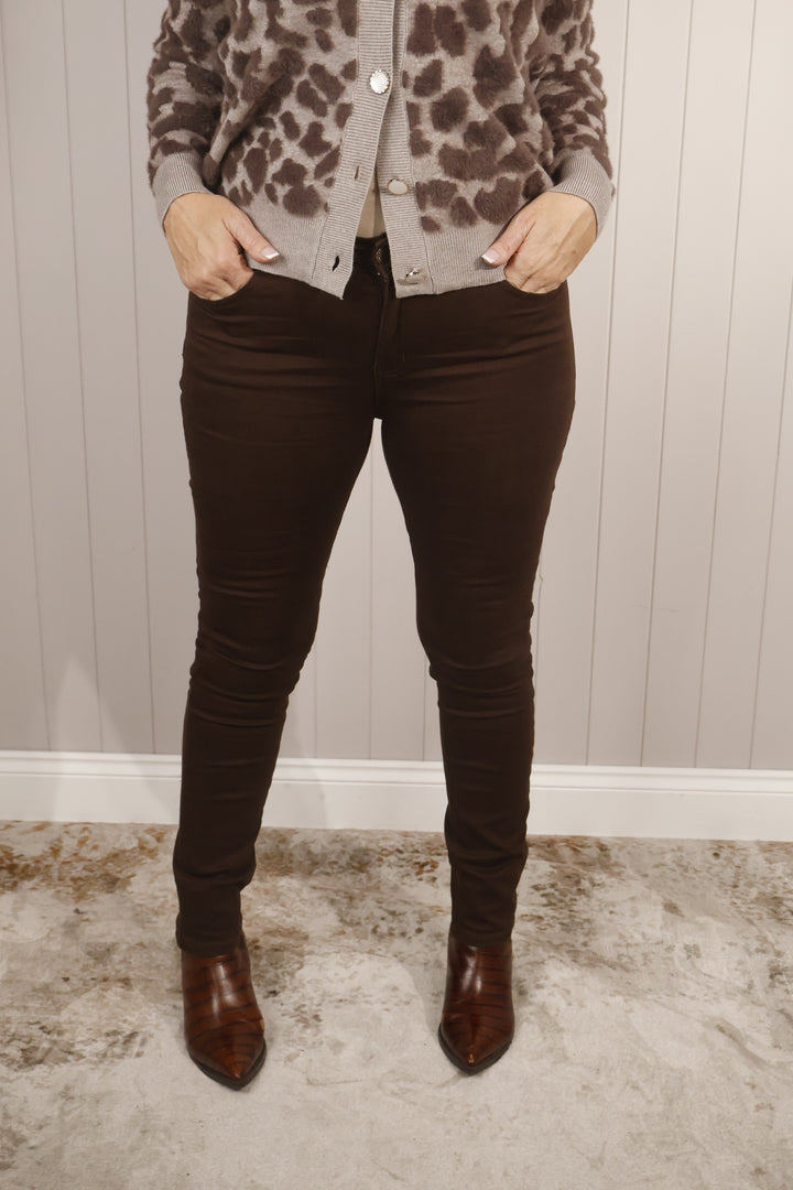 Cora Stretch Jeans Chocolate