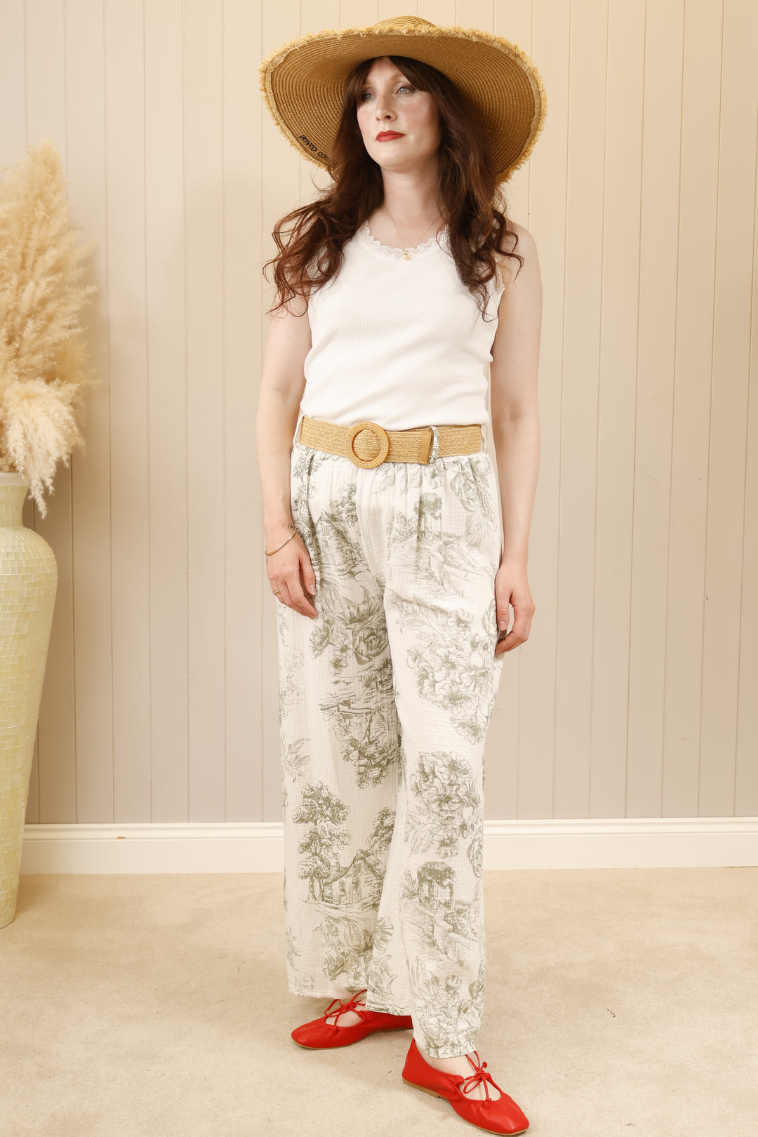 Serene Scene Trousers Khaki