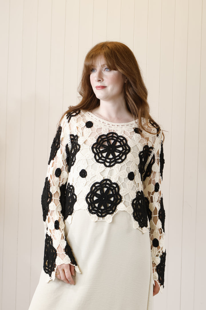 Flower Crochet top Black