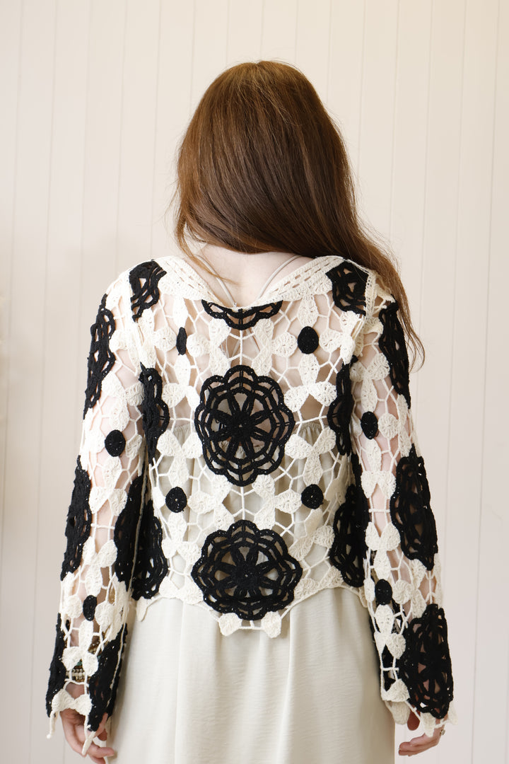 Flower Crochet top Black
