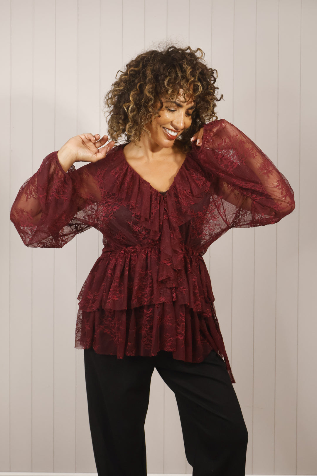 Giovanna Lace Blouse Burgundy