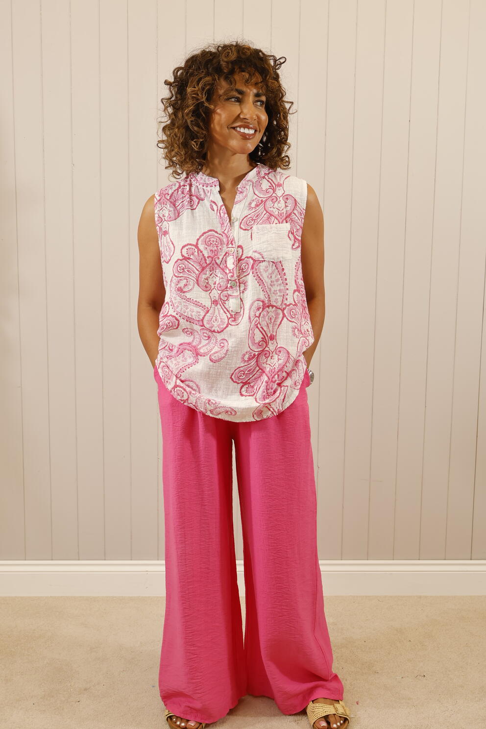 Sleeveless Paisley Button Top Pink