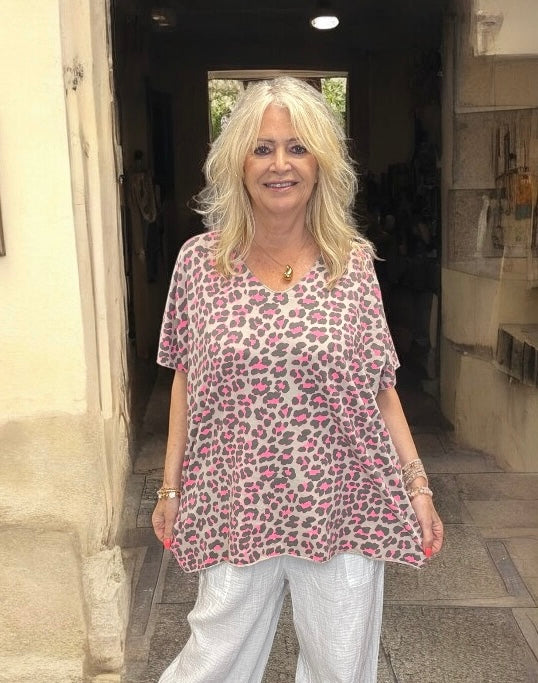 Oversized Leopard Top Grey