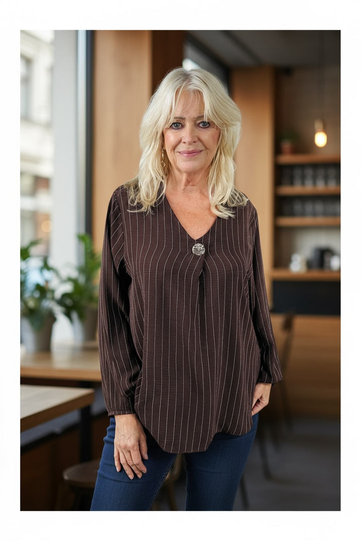Avery Button Top Chocolate