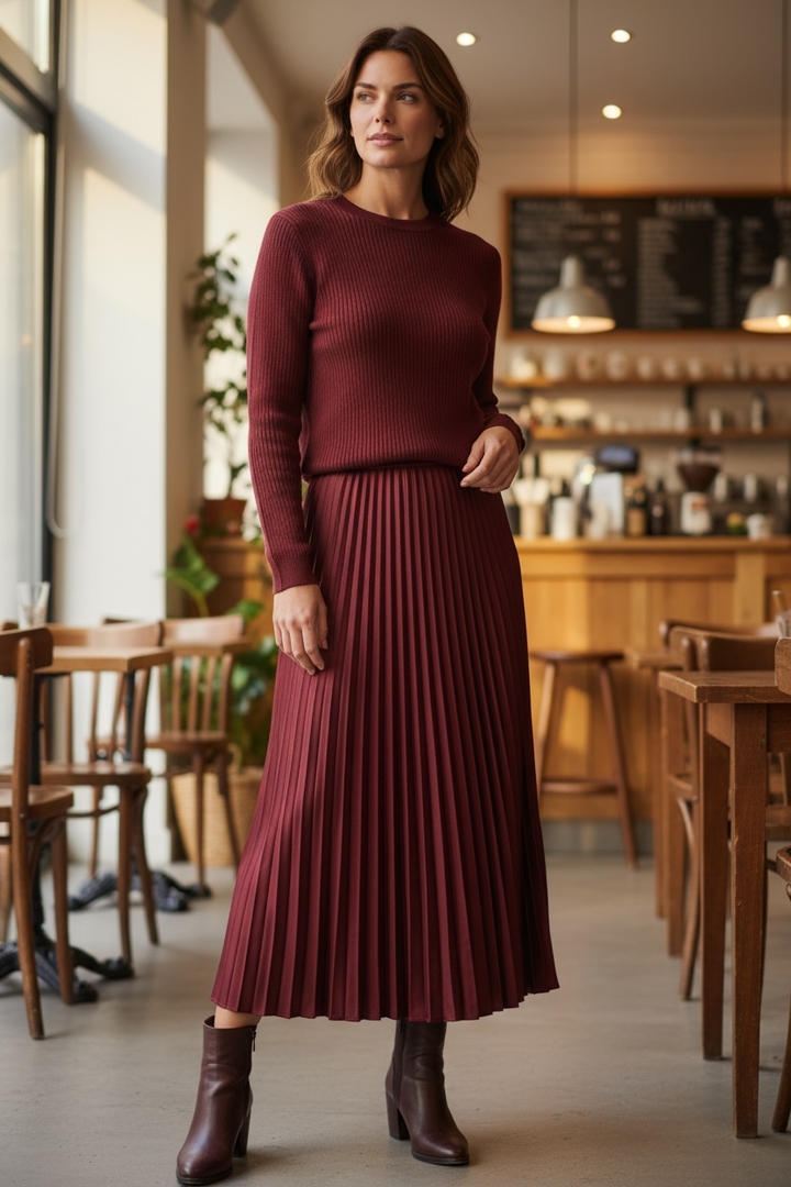 Prima Pleat Dress Wine