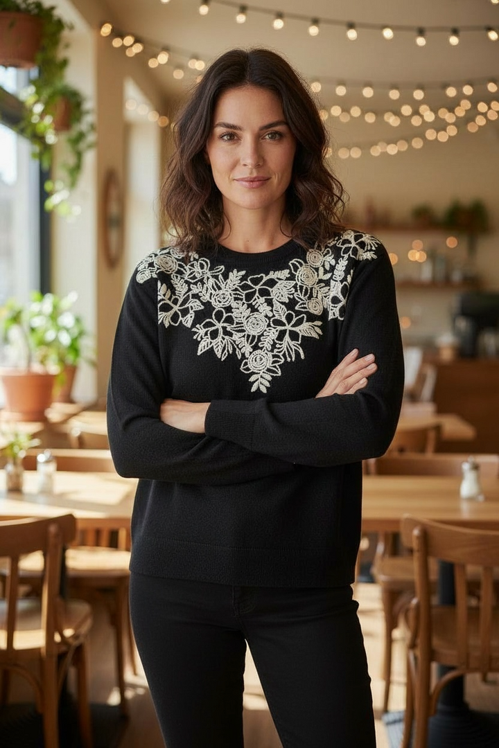 Fioretta Embroidered Jumper Black