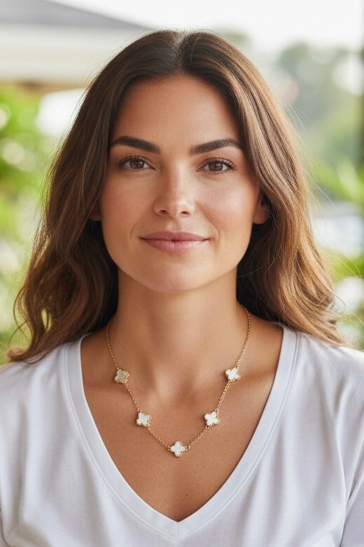 Clover Necklace Short Gold/Ivory