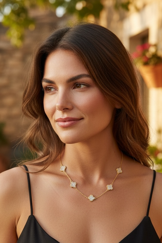 Clover Necklace Short Gold/Diamante