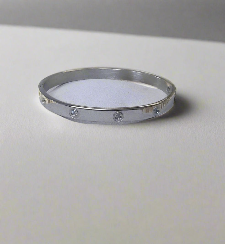 Dainty Diamante Bangle Silver