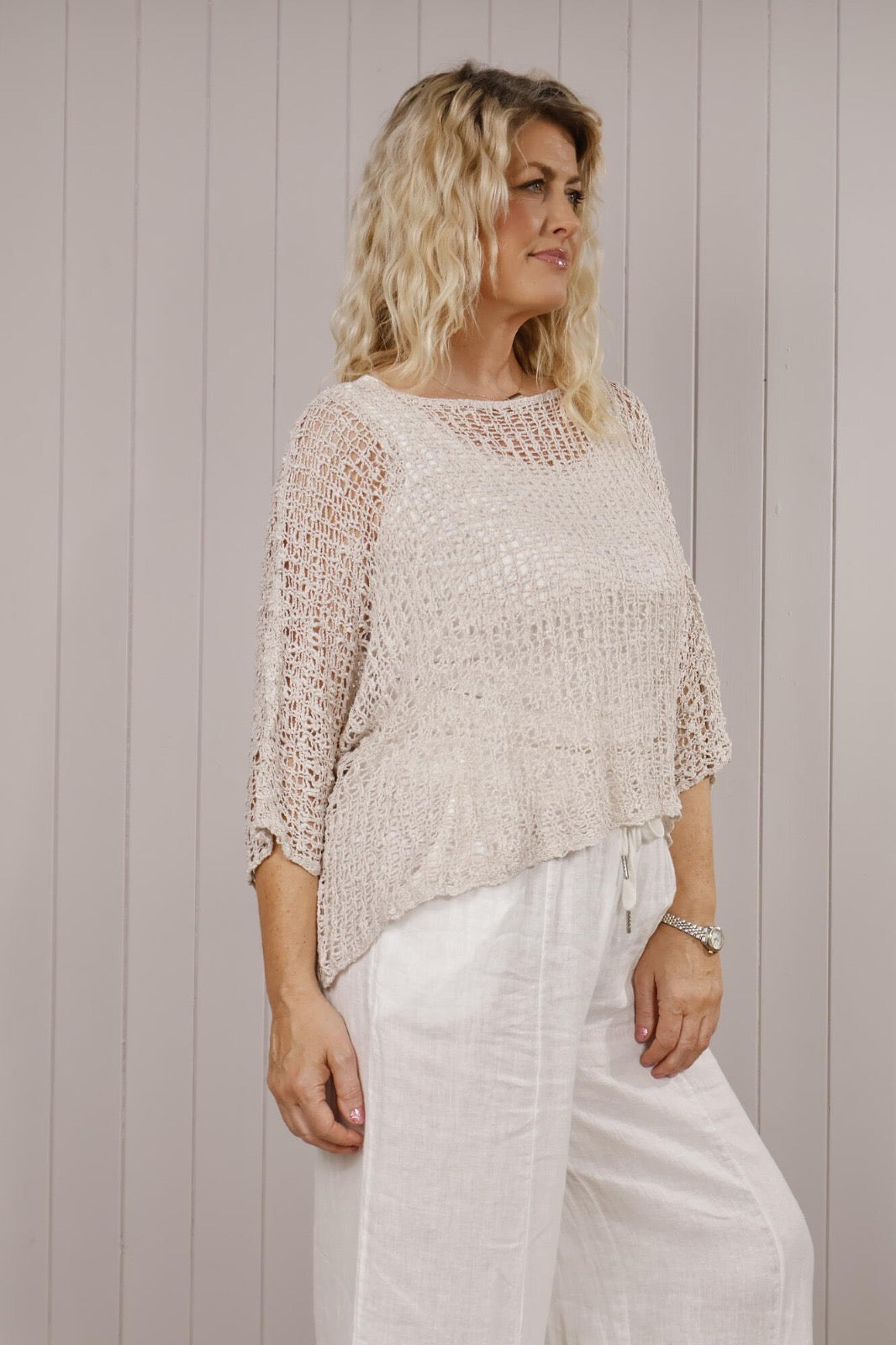 Poncho Popcorn Top Beige