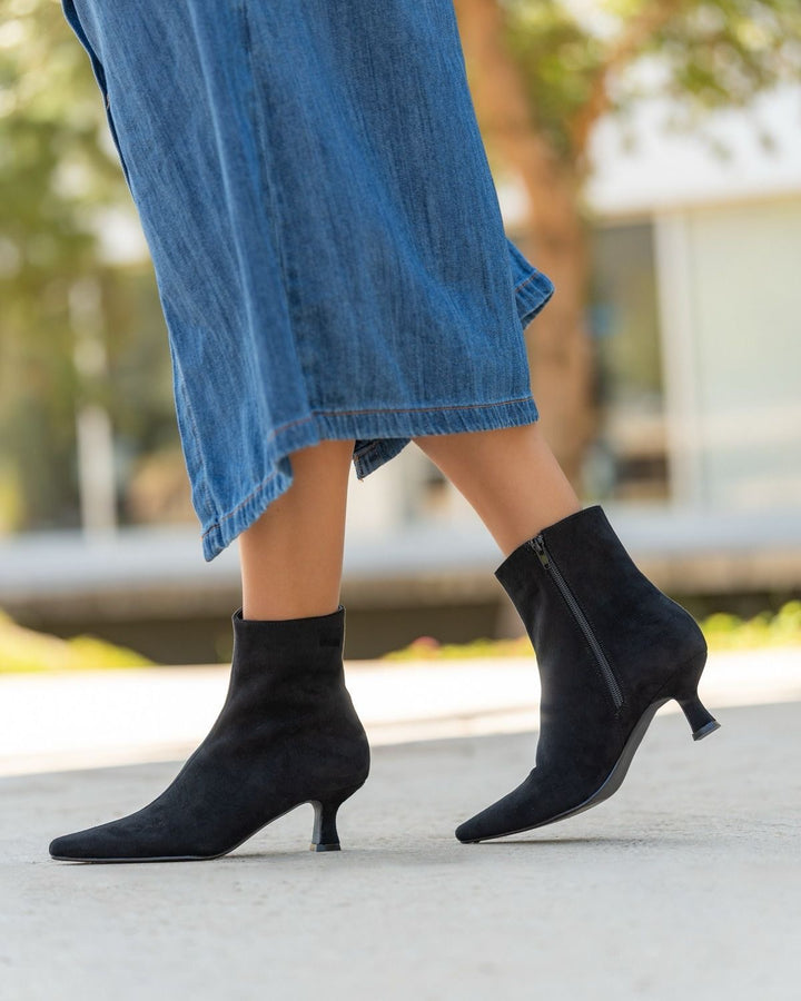 Kitten Heel Ankle Boots Black