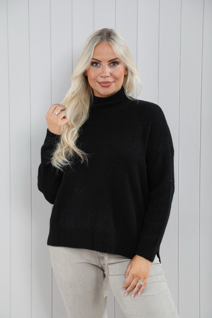 Shelby Soft Side Split Jumper Black