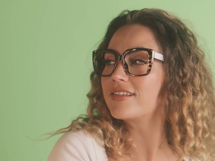 Deirdre Reading Glasses Tortoiseshell