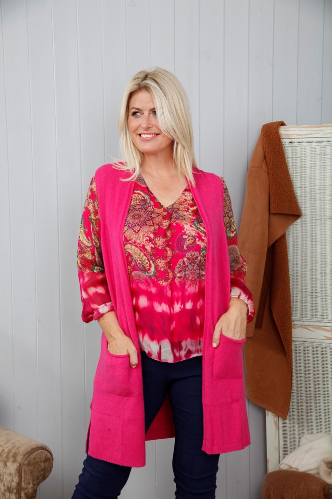 Berry Sienna Sleeveless Cardigan