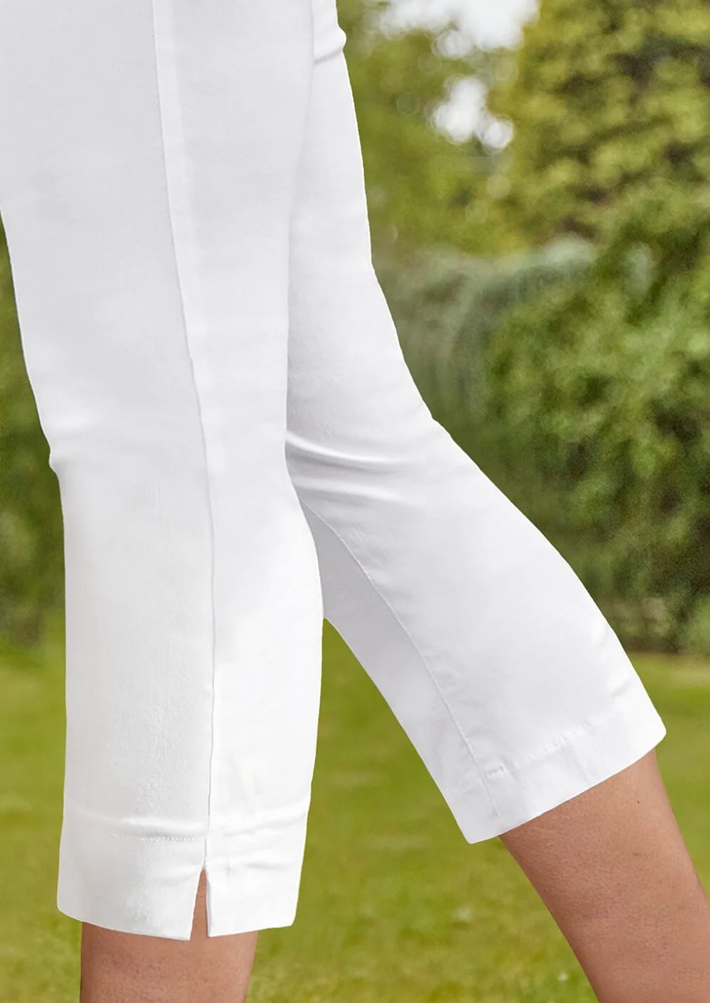 Off-White Capri Pants – Goose Island