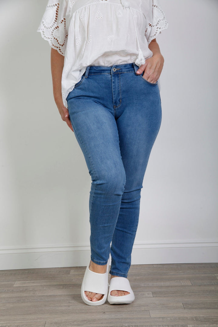 Washed Denim Push Up Skinny Jean - Goose Island